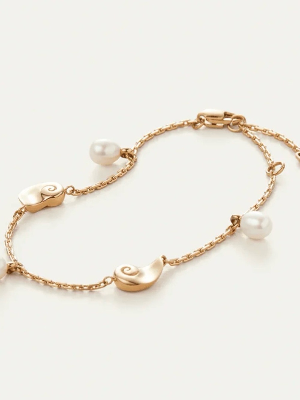 Jenny Bird Lucille Bracelet with White Pearls and Seashells